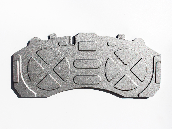 如何通過保養(yǎng)來延長剎車片鋼背的使用壽命？